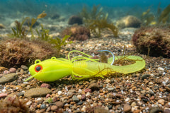 Guppy Jigs with grub tail Bumblebee 10 oz