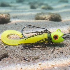 Pacman - Bumblee Yellow Glow 6 Oz Jig With Auger Tail