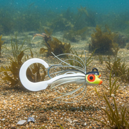 PACMAN 6 OZ JIG WITH AUGER TAIL